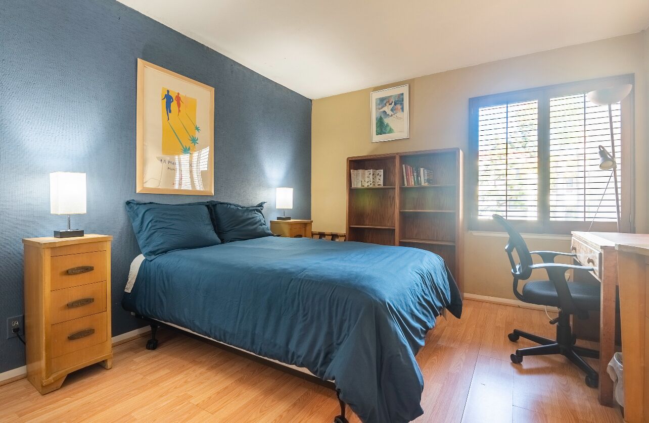 2 habitaciones, tabla de planchar con plancha y wifi gratis 