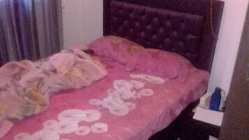 3 chambres, fer et planche Ă repasser, Wi-Fi gratuit, draps fournis