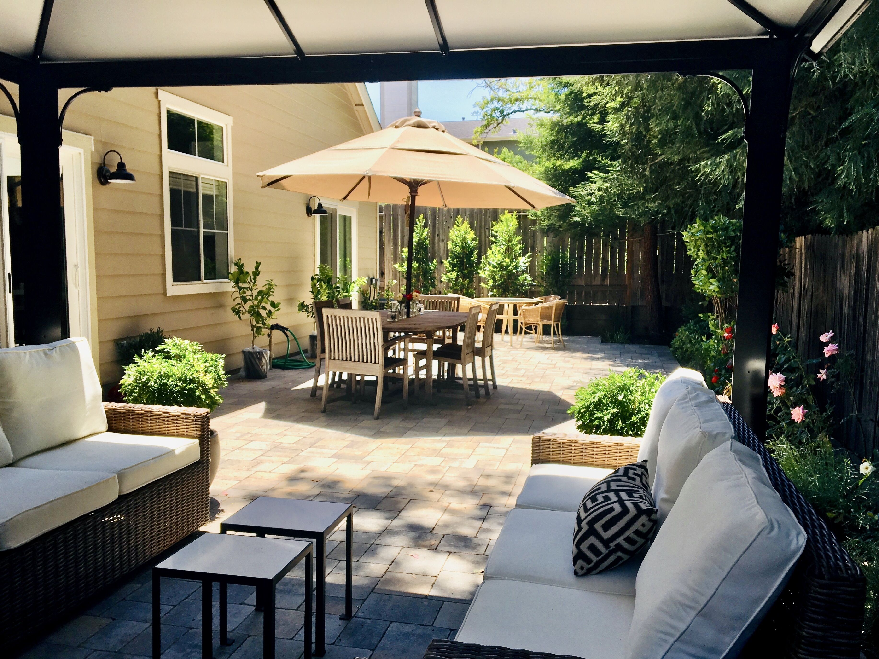 Well-appointed home in Yountville -the heart of Napa Valley.