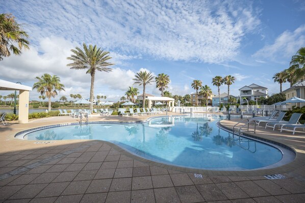 House (A Wave From It All) | Pool | Outdoor pool
