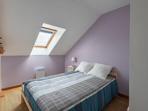 2 bedrooms, Internet