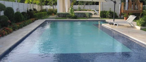 Udendørs pool