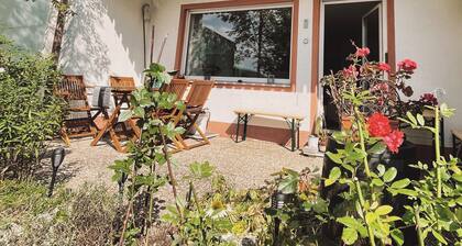 Pet-Friendly Apartment "Bienenkorb" with Garden, Tiled Stove & Wi-Fi