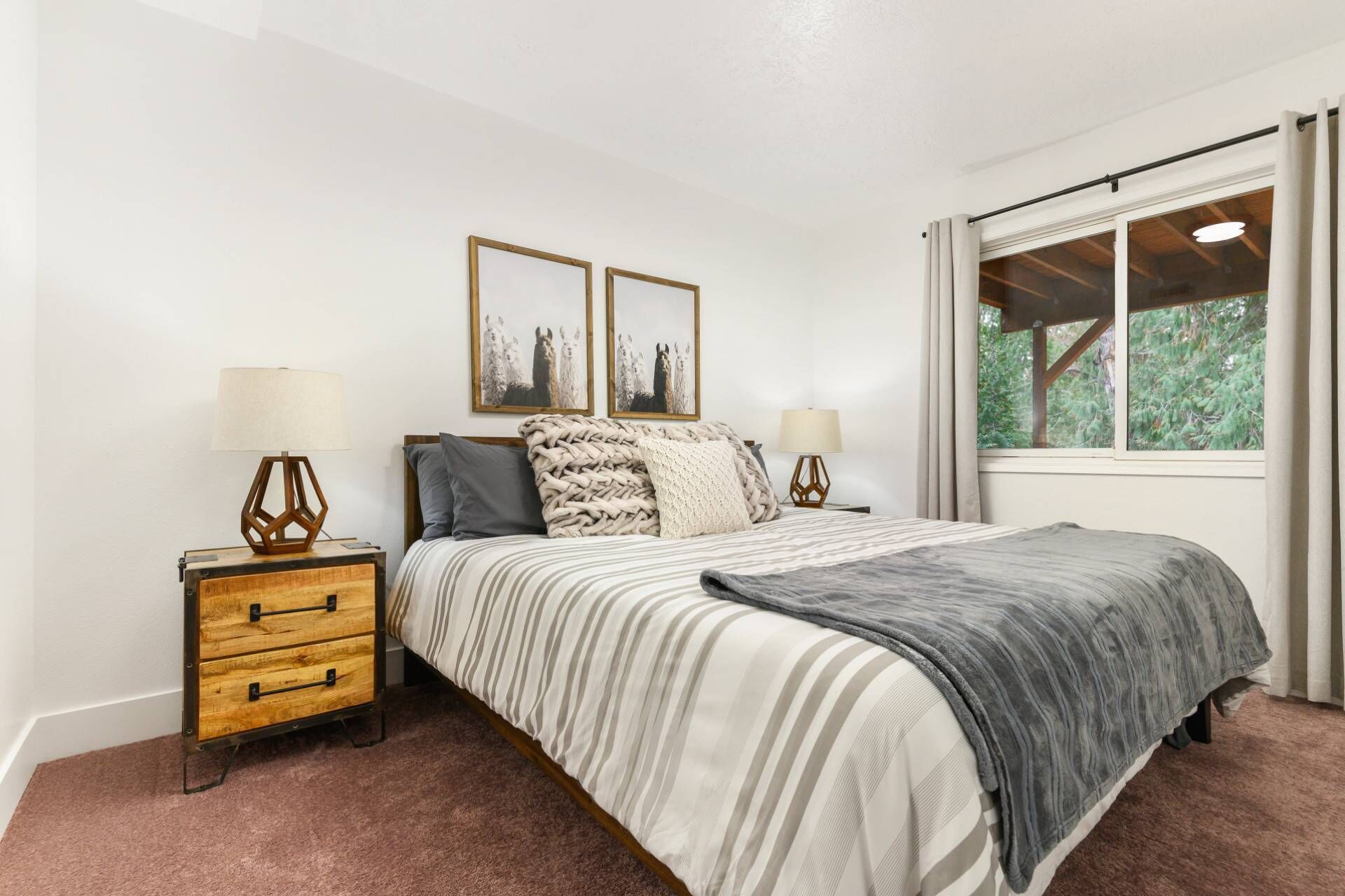 6 Schlafzimmer, Reisekinderbett, kostenloses WLAN