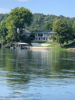 Exterior - White River Retreat (Cotter)