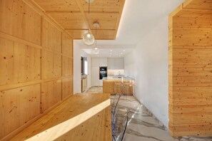 Dining - Apartment "Roda A Parte" with Mountain View, Wi-Fi & Garden (Vigo di Fassa)