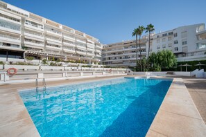Pool - Apartment "Costabella Altea" with Mountain View, Pool, Wi-Fi, Garden & Terrace (Altea)