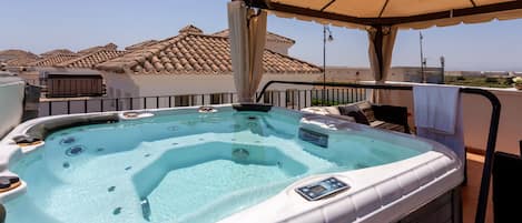 Idromassaggio all'aperto