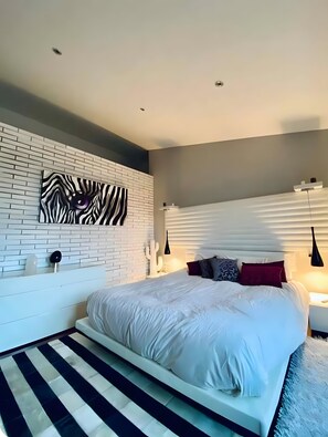 4 habitaciones, tabla de planchar con plancha y wifi gratis 