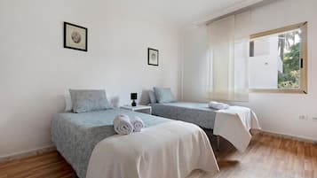 2 sovrum, gratis wi-fi och sÀngklÀder