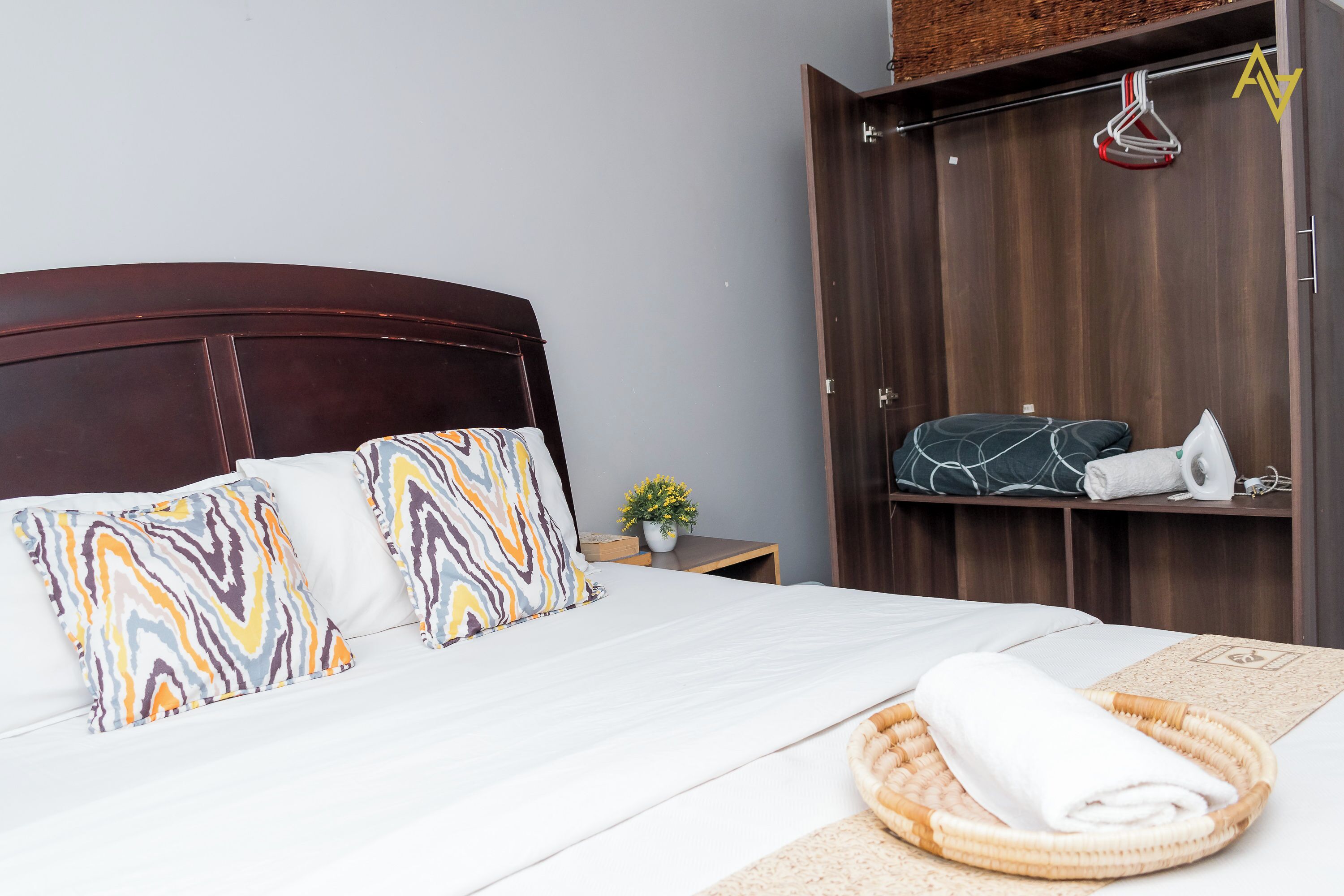 3 bedrooms, WiFi, bed sheets