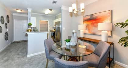 Nice condo with parking on site