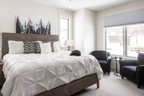 4 chambres, fer et planche à repasser, Wi-Fi gratuit, draps fournis