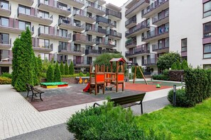 Children's area - Burakowska 16 Warszawa | Beautiful Studio with Balcony (Warszawa)