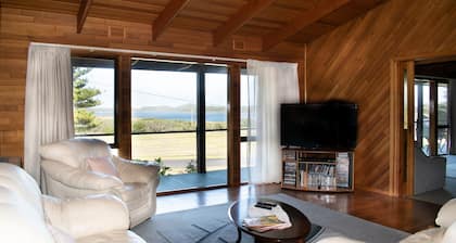 River 2C, Scenic views & close to facilities