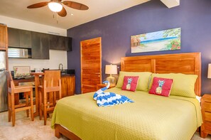 Iron/ironing board, free WiFi, bed sheets - Charming garden view studio with AC, pool and WifFi! (Akumal)