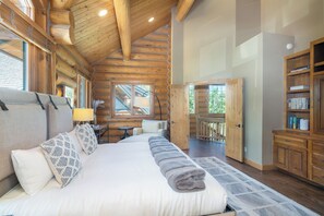 6 bedrooms, desk, iron/ironing board, travel crib - Amazing Days Lodge - 6 Bdrms, Ski-In-Ski-Out, Epic Views, Hot Tub, Firepit! (Mountain Village)