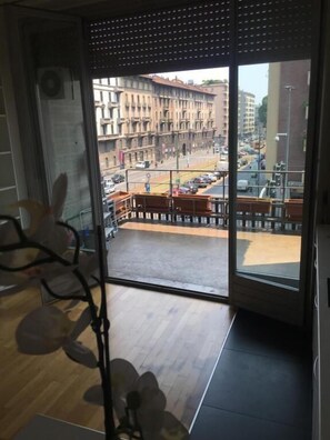 Comfort Apartment | Balcony - Rio monolocale (Milan)