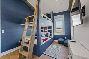 5 habitaciones, tabla de planchar con plancha y wifi gratis 