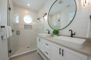 Hair dryer, towels - Private Home with Custom Pool and Spa! (Bradenton Beach)