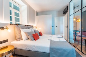 1 chambre, fer et planche à repasser, Wi-Fi gratuit, draps fournis