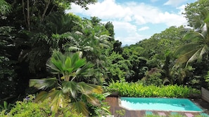 Alberca al aire libre