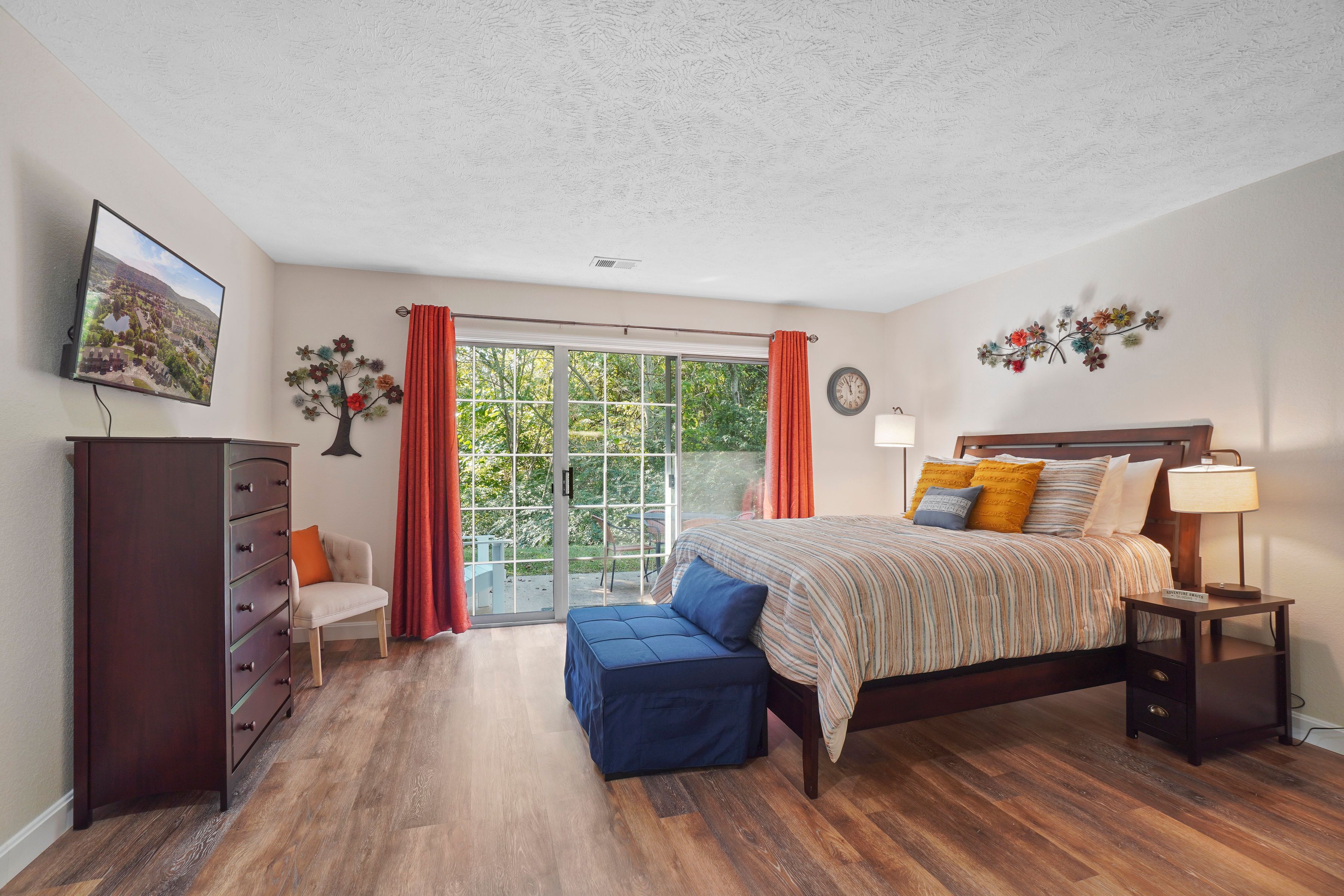 Charming & cozy studio only 15 minutes away from Silver Dollar City!