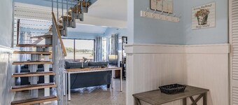 Marsh Haven - Beautiful marsh view, center island, walk to the beach, 236 Tennis Villa