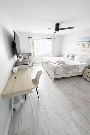 4 bedrooms, iron/ironing board, free WiFi, bed sheets