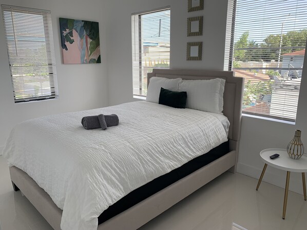 2 bedrooms, desk, iron/ironing board, free WiFi