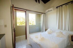 Premier Room, 1 Double Bed | Minibar, in-room safe, blackout curtains, free WiFi
