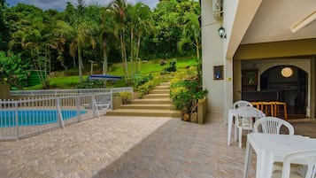 Piscina externa