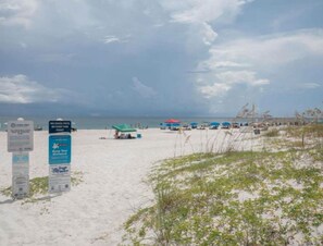 On the beach, beach towels - Super Clean! Best GS Location! Walk to Restaurants & Shopping - Reserved Parking (Gulf Shores)