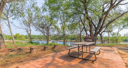 Rustic luxury at Captain Allred's Cabin