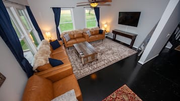 Smart TV, fireplace, video games