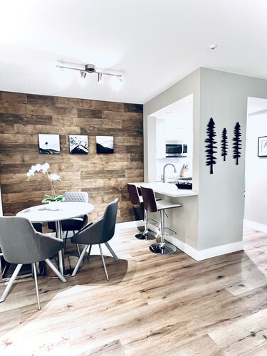 Luxury ground floor 1 bedroom condo within a 2 minute walk from Whistler village
