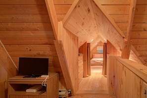 3 habitaciones, cuna de viaje, wifi gratis y ropa de cama