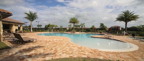 Uppvärmd pool