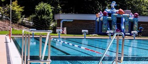 Pool - Holiday Home 'Auszeit' with terrace & garden (Tennenbronn)