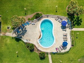 Innenpool, Außenpool