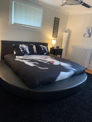 2 bedrooms, iron/ironing board, travel crib, free WiFi