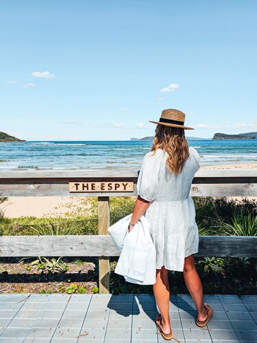 Family Holiday 2 Minute walk to Beach, close to shops