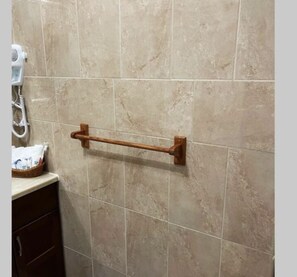 Shower, hair dryer, towels, soap - New Gem! Entire Private Three Bedroom Beautiful Caribbean Home (Christiansted)