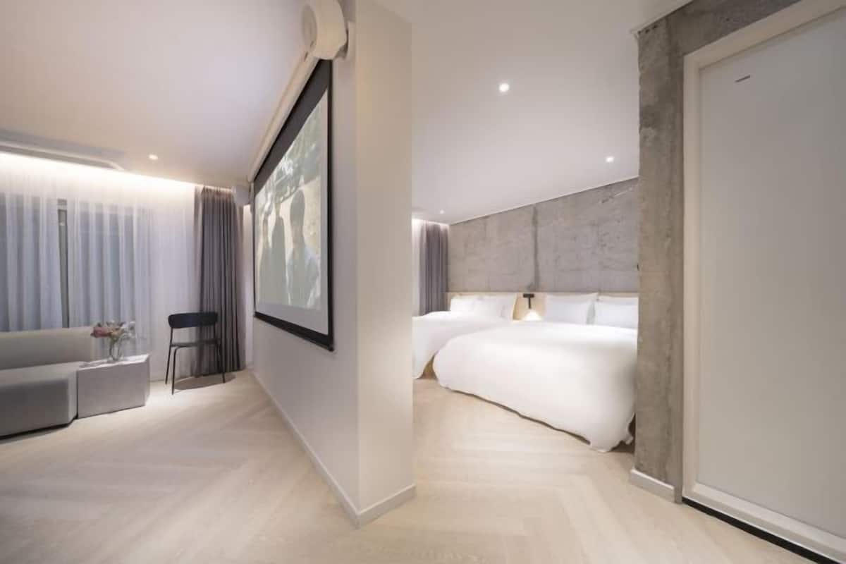 Down comforters, blackout drapes, soundproofing, WiFi (free)