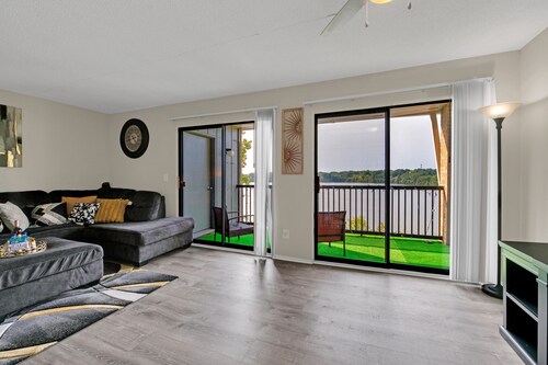 Diamond lakeview apartment