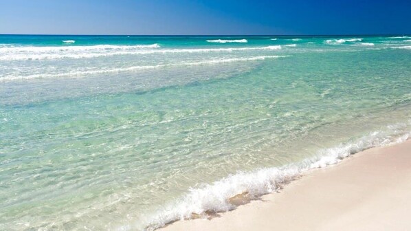 Beach nearby, sun-loungers, beach towels