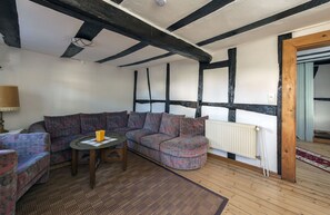 Smart TV, DVD player, foosball, books - Familienferienhaus Villa-Spatzenlust im Weltkulturerbe oberes Mittelrheintal (Weyer)