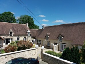 Exterior - Gîte in the heart of the Perche, Le Percheron (Perche-en-Nocé)