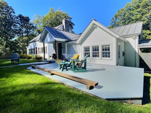 CountryBear -Game Room, Hot Tub, Fireplace