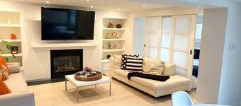 Port Credit - Mineola Cottage